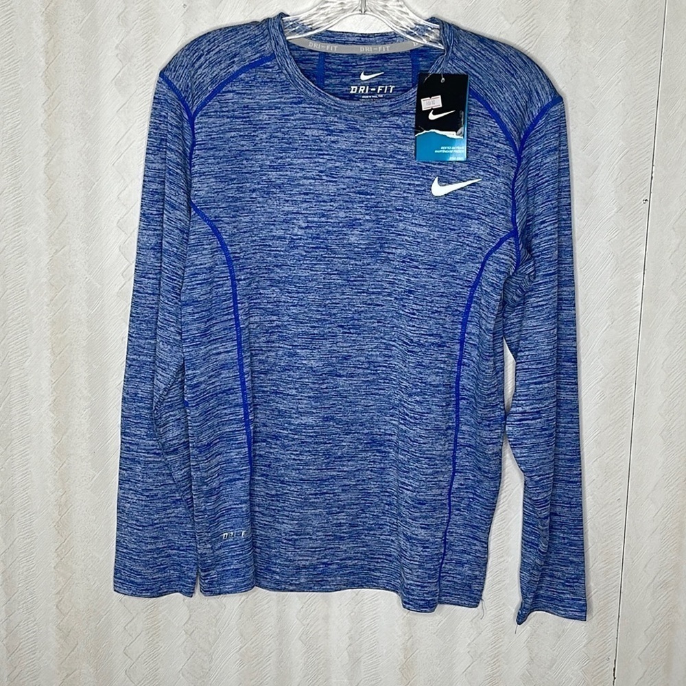 🆕 NIKE DriFit Shirt Size M - Picture 2 of 4